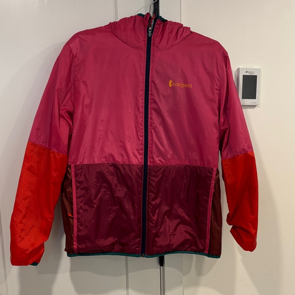 Cotopaxi Color Block, Reversible Jacket.